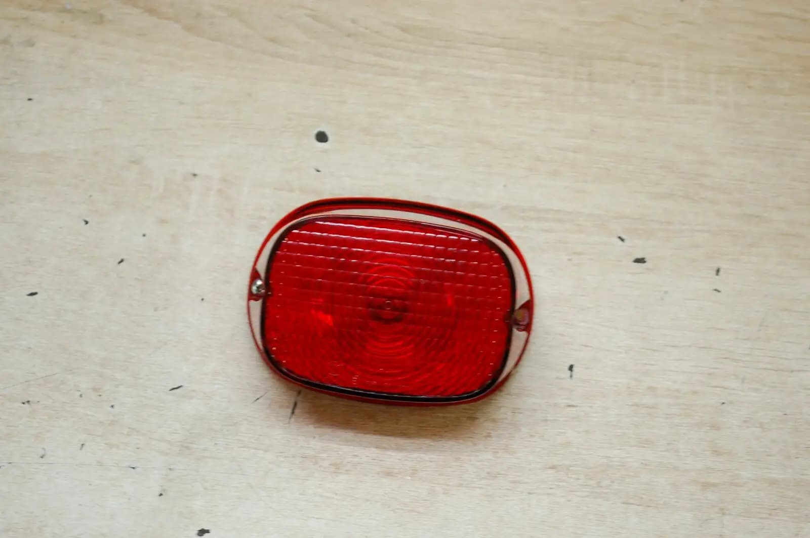 Harley Davidson Dyna Wide Glide Rear Tail Light 6837003